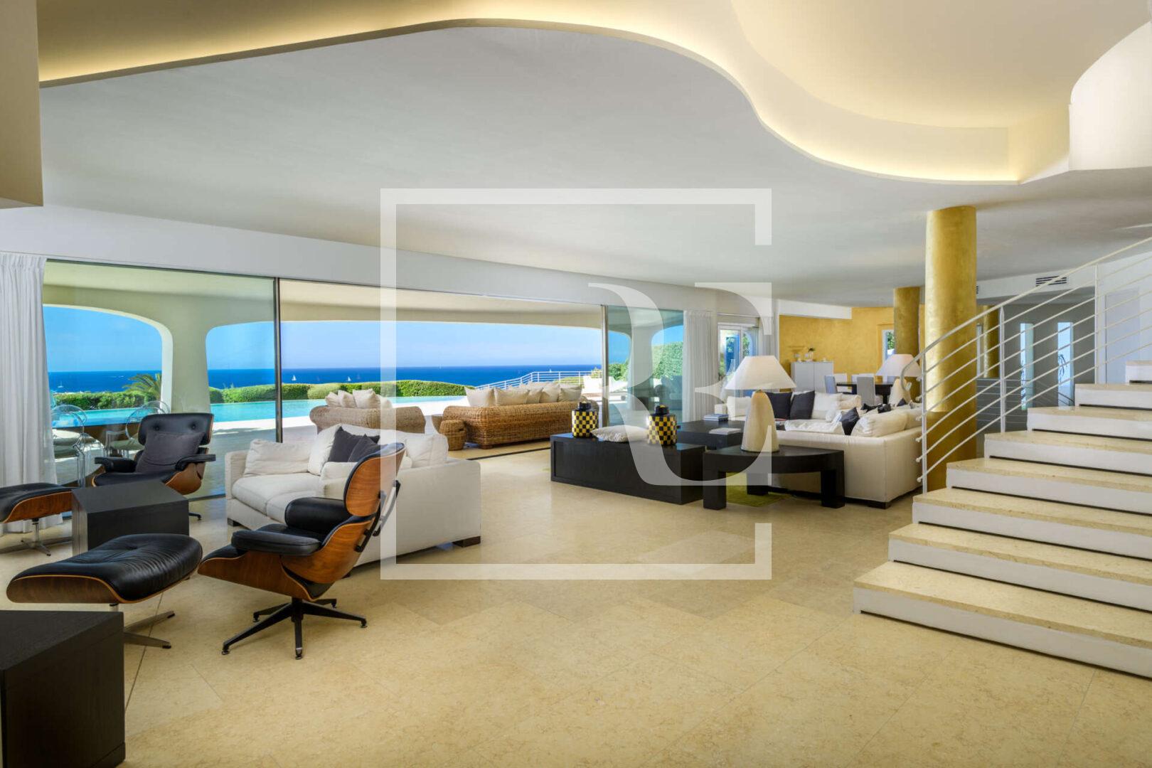 Porto Cervo city centre villa for sale