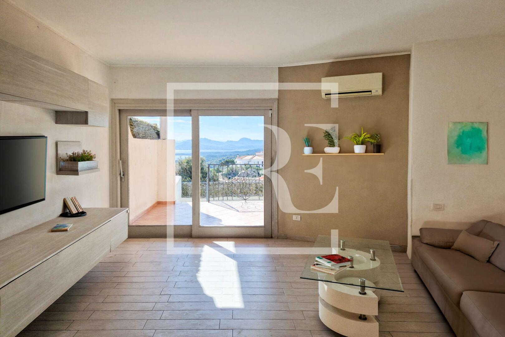 Terraced house for sale