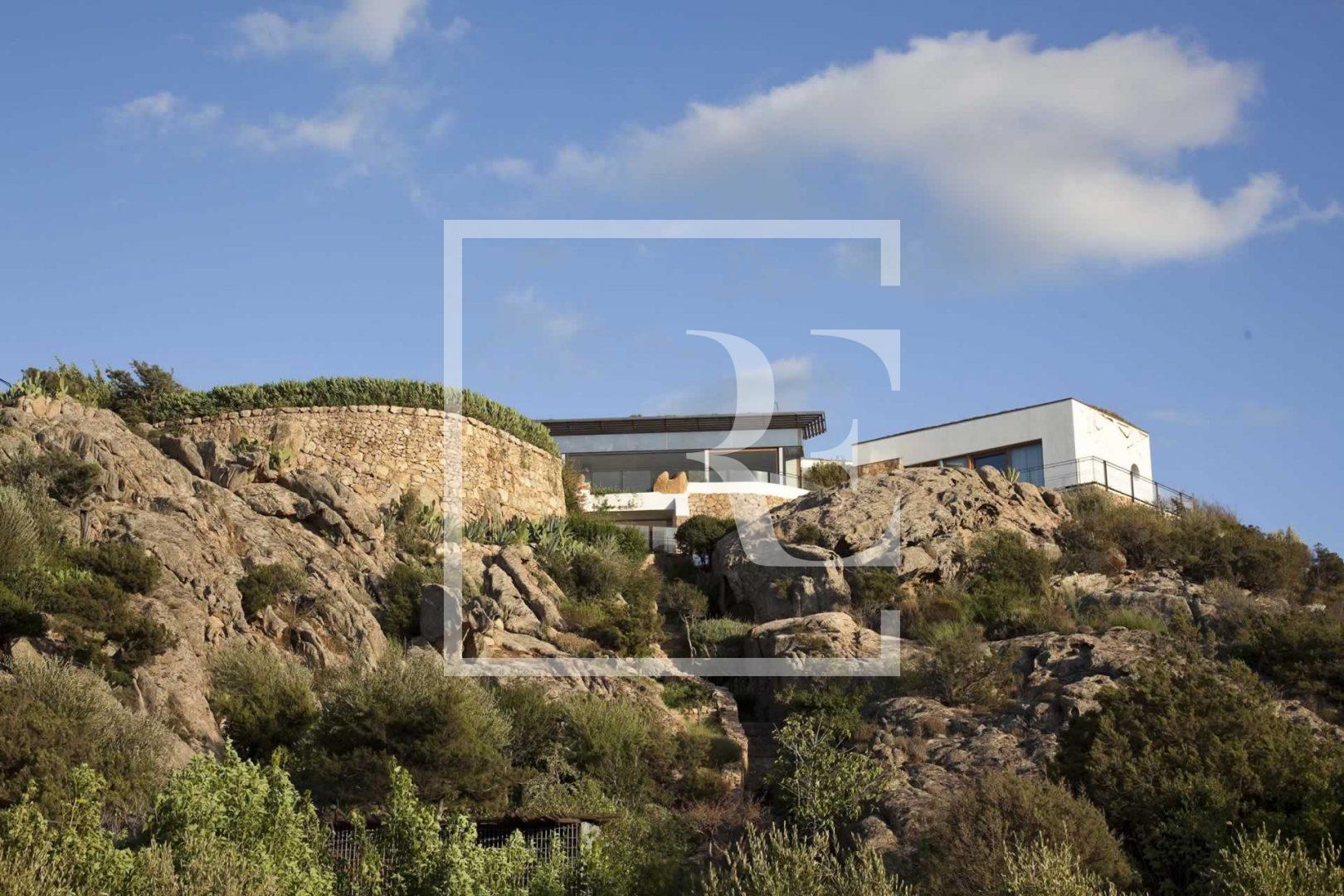 Contemporary Miata Porto Cervo | Real Estate in Porto Cervo